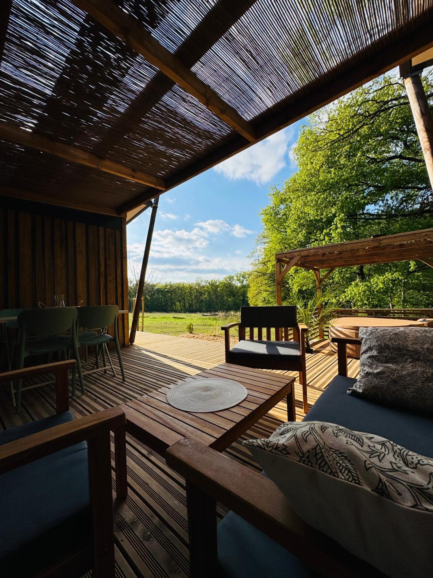 La Buissonniere Lodges Chisseaux Exterior foto